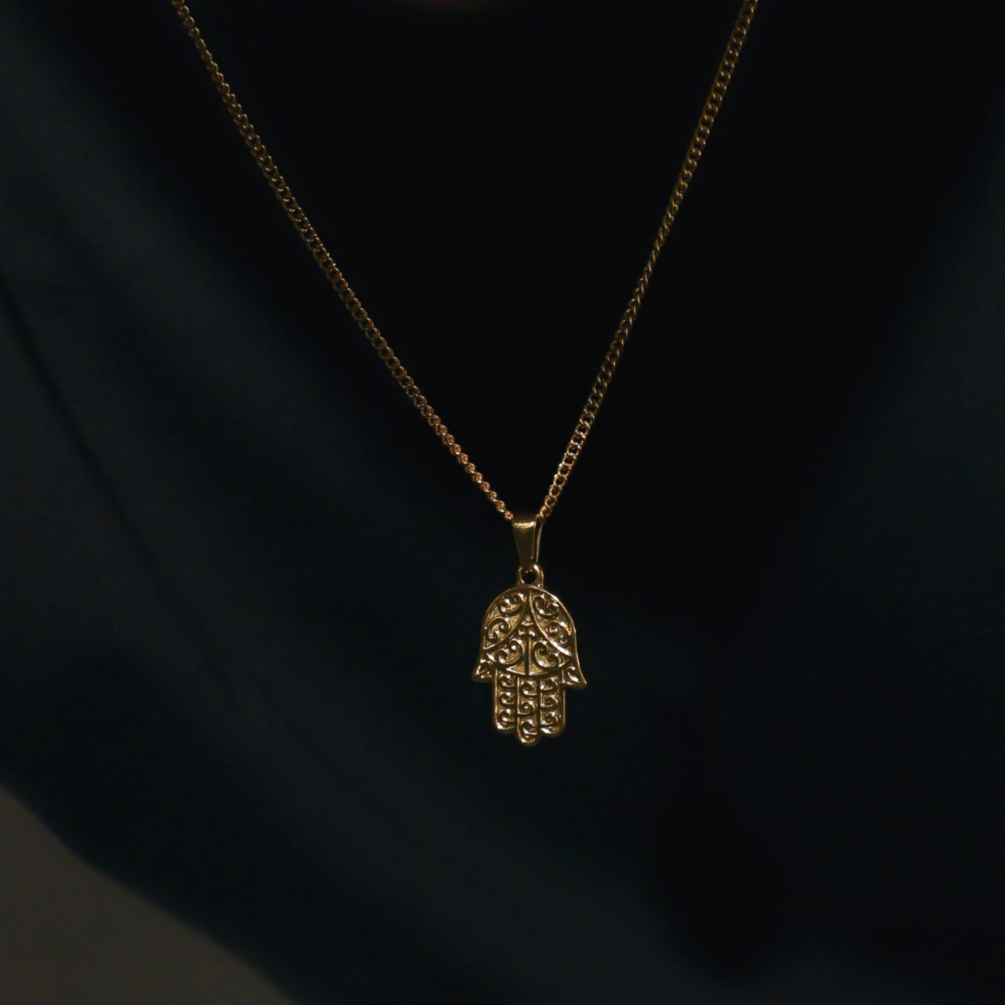 Hamsa Pendant (Gold)