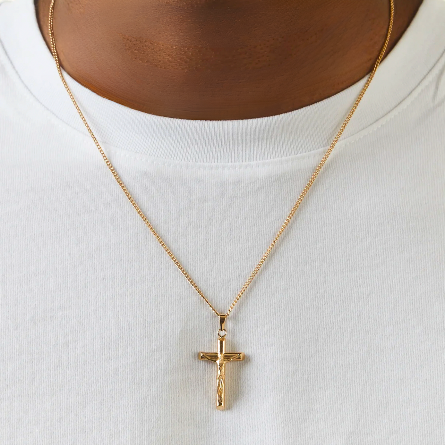 Crucifix Pendant Necklace (Gold)